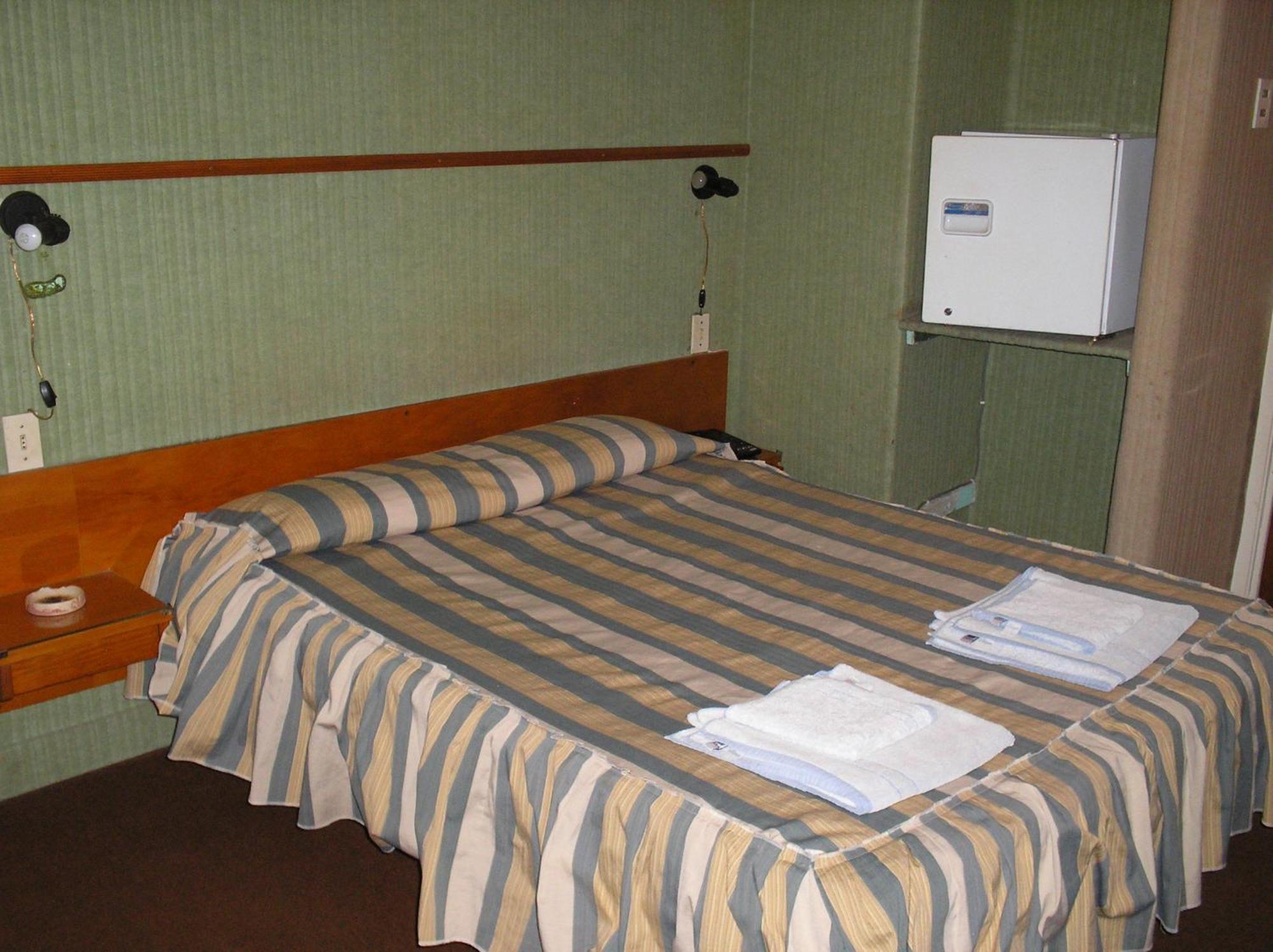Hotel La Cumbre Piriápolis Buitenkant foto